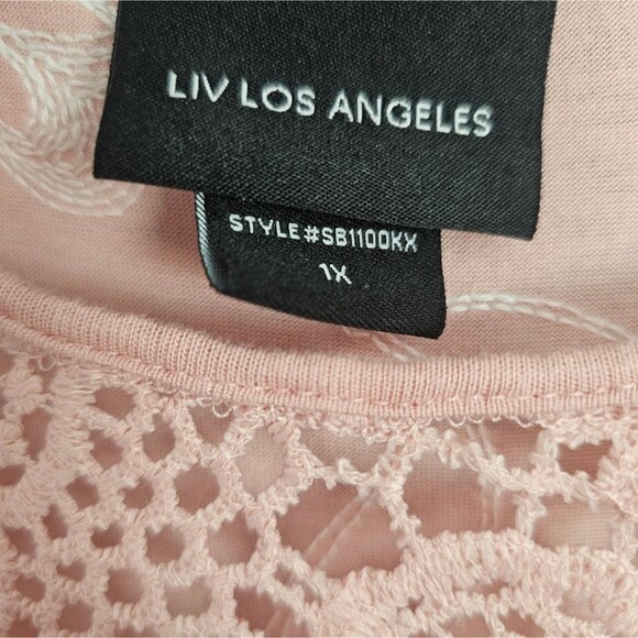 Liv Los Angeles Powder Pink Crochet Lace Embroidered Blouse Sz 1X Boho Flowy - Picture 4 of 15
